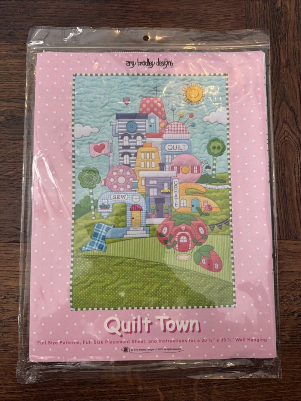 NIP Amy Bradley Designs Quilt Town Quilting Pattern Full Size 20.5" X30.5" New